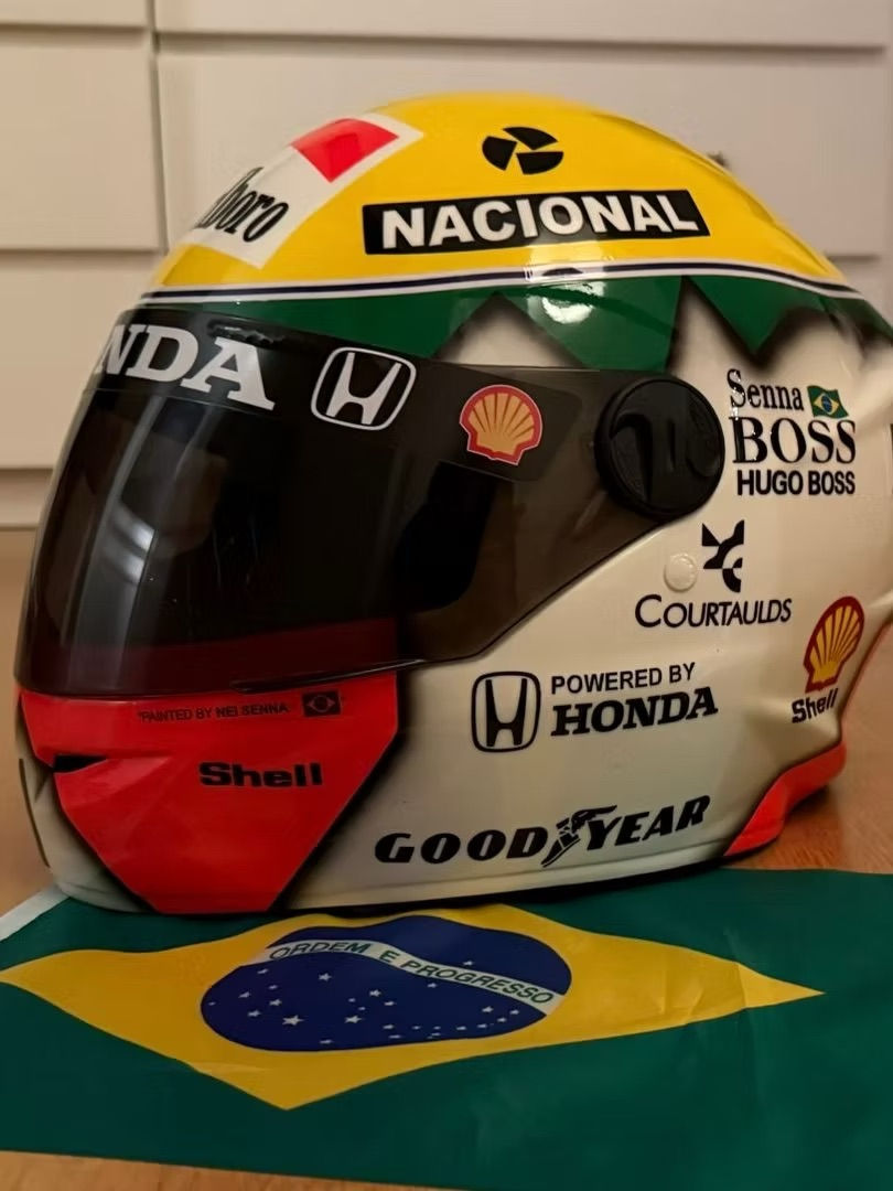 Thumbnail: Senna Mclaren Tribute