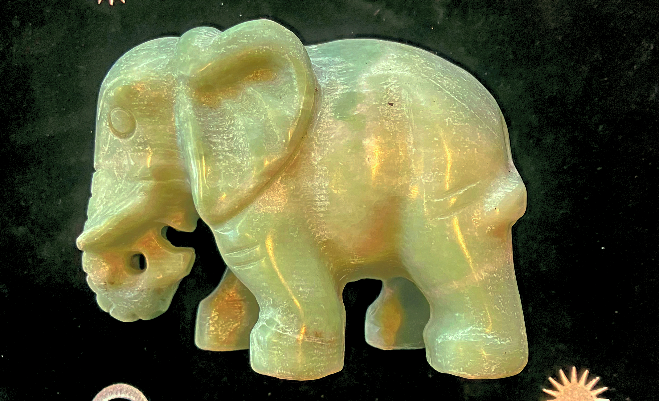 00001095 Jade Elephant Figure