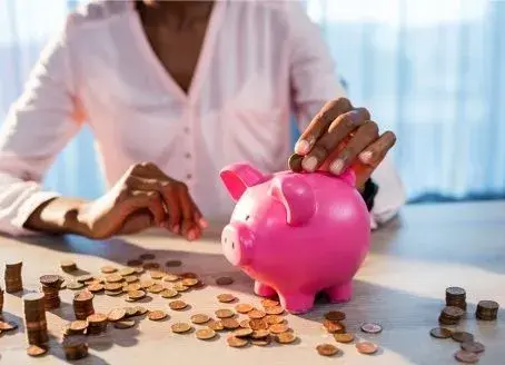 Family savings planning at home