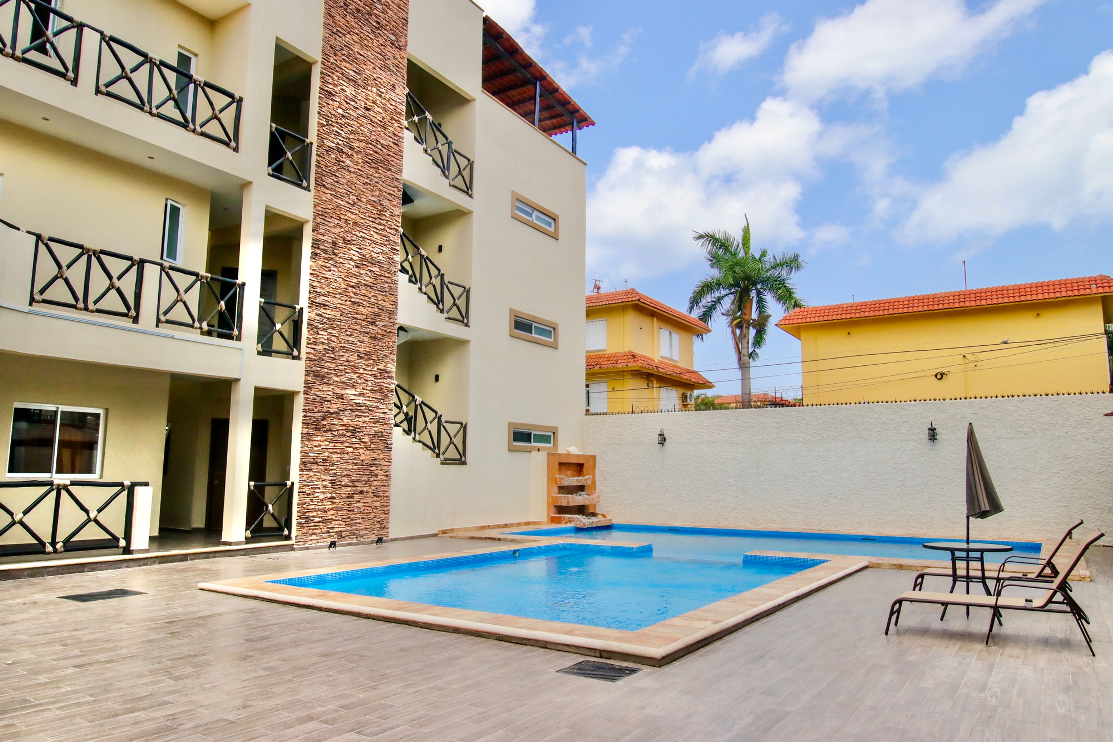 Condo Ostion