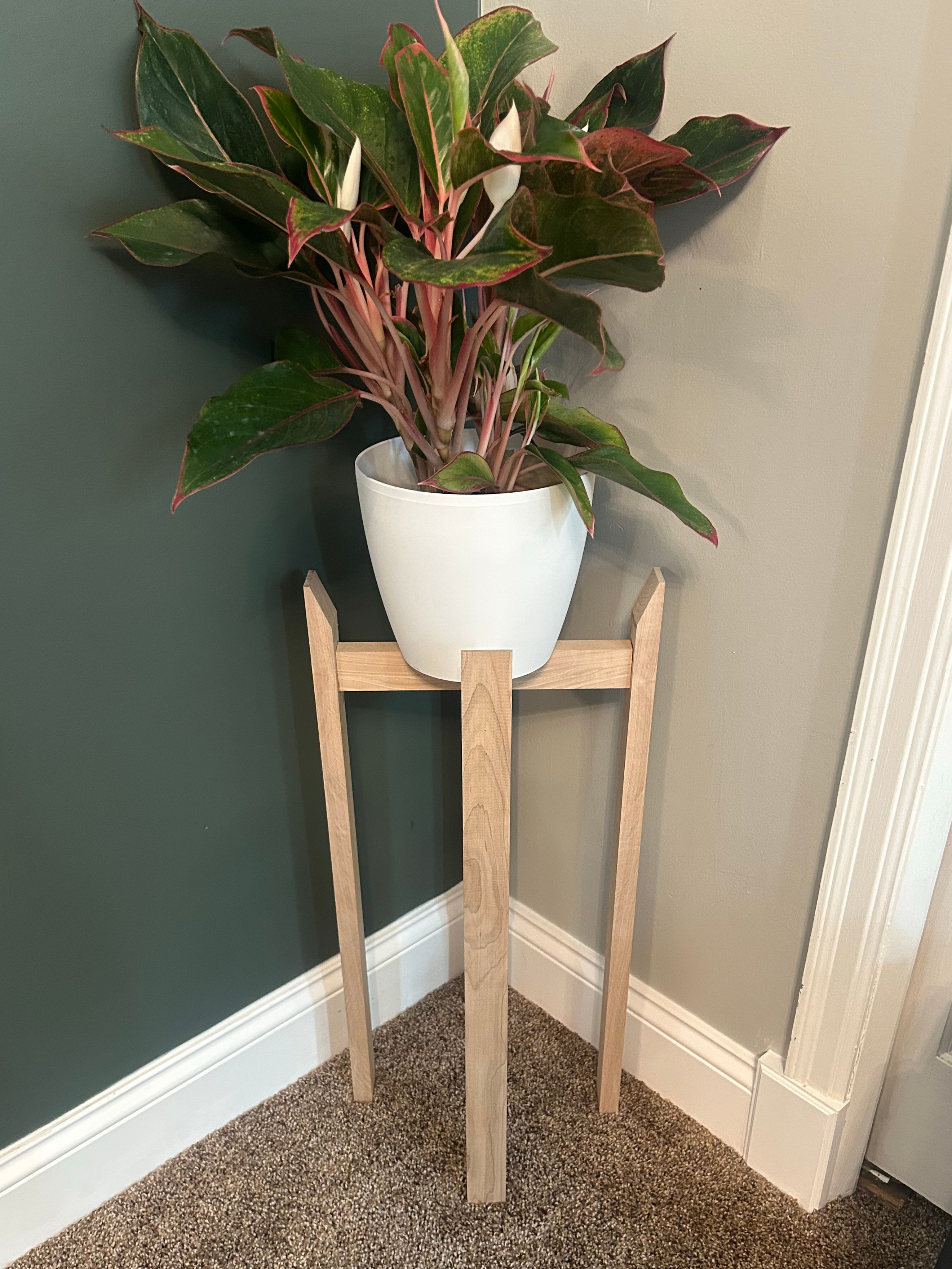 Interlocking Plant Stand - 24” Tall