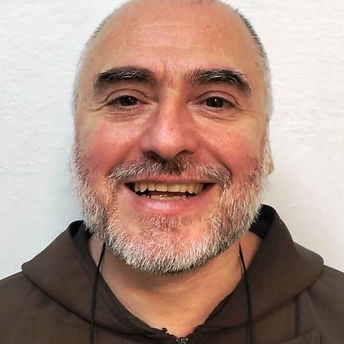 Padre Roberto.jpeg