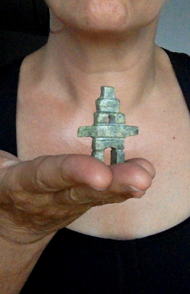 Mon  petit inukshuk