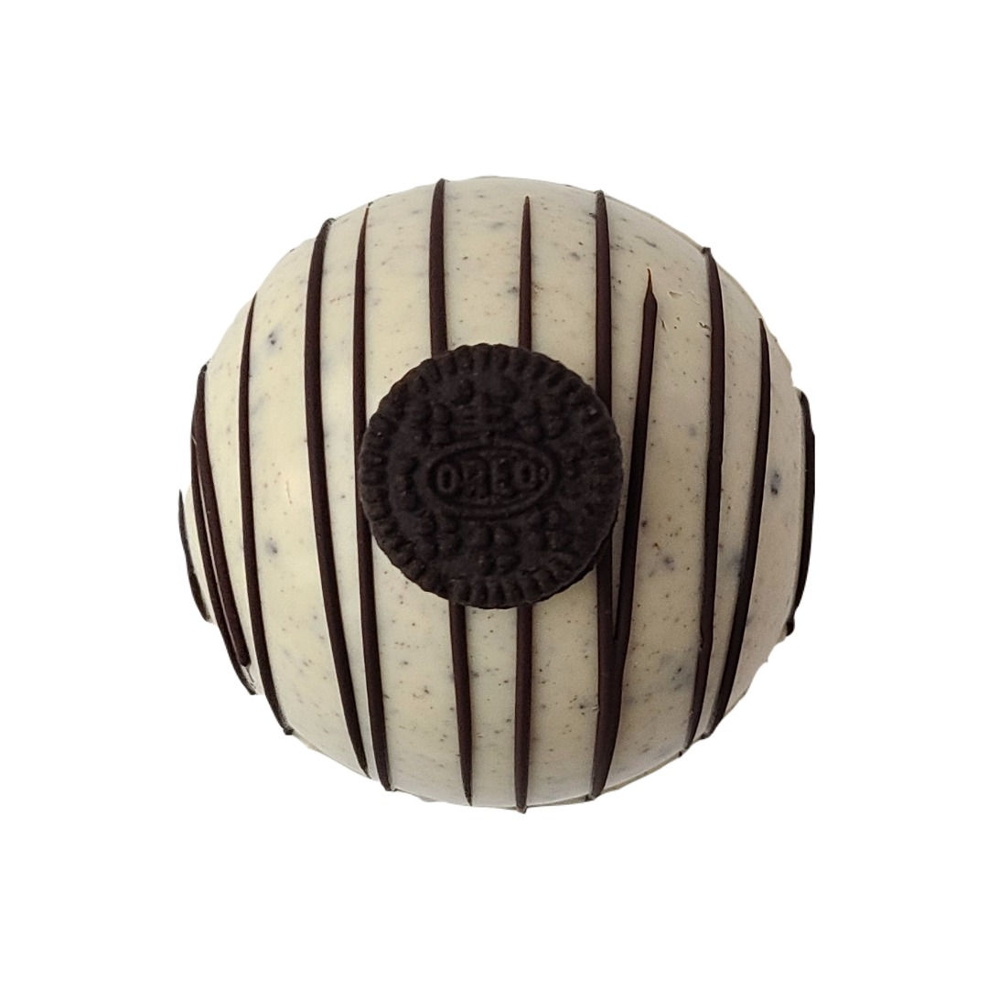 Da Cookies 'n' Cream Hot Chocolate Bomb