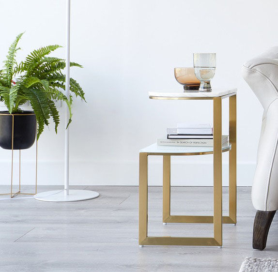 demi-white-marble-and-brass-side-table-7