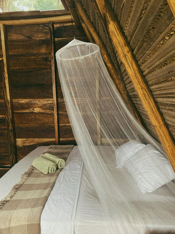Tipi accommodation near Playa Guanico surf spot in Panama