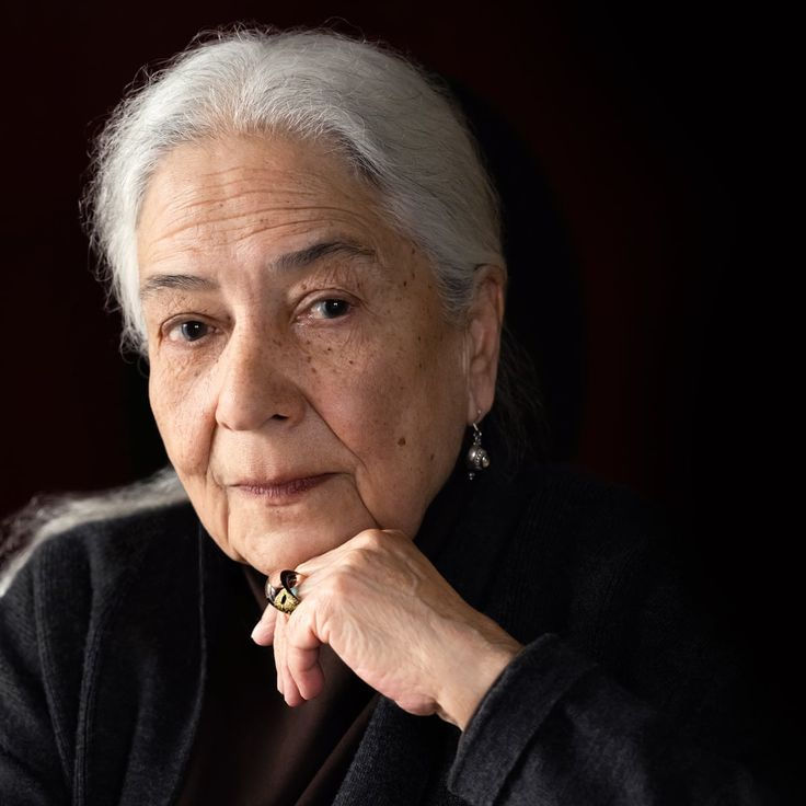 La scrittrice Anita Desai
