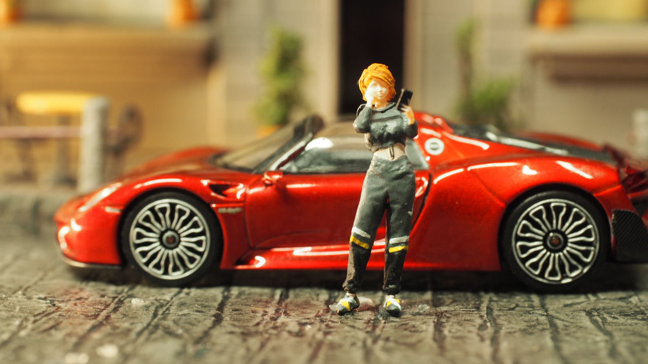 FigureWorkShop 1/64 Figures Selfie Girl ver B 1Pcs set FWS164075