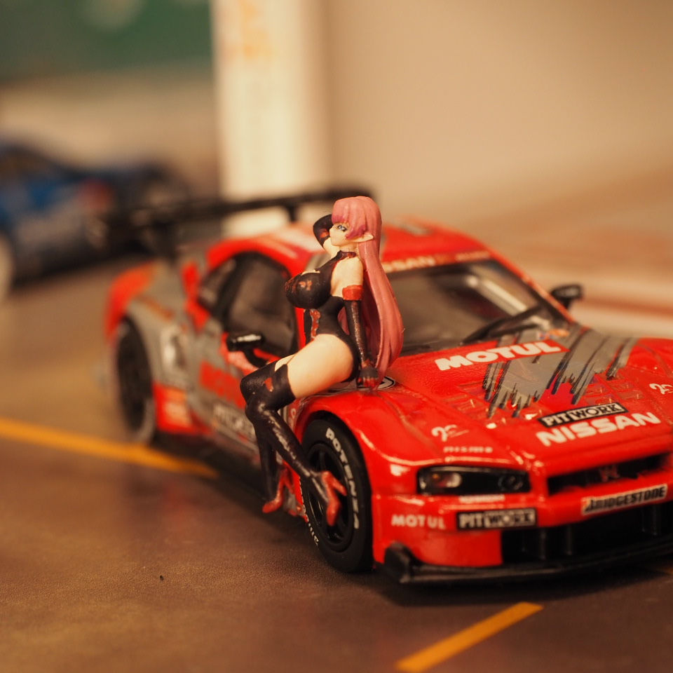 섬네일: DWS+ 夢之工房 1/64 人偶 碧藍航線 約克公爵 賽車女郎1個組