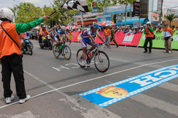 2011_04_22_Vietnam_00707_Digital