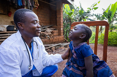 Park Macaya cocoa farmers in a cocoa nursery