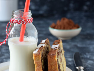 Plum cake variegato al cacao