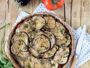 Torta salata,melanzane e pomodori