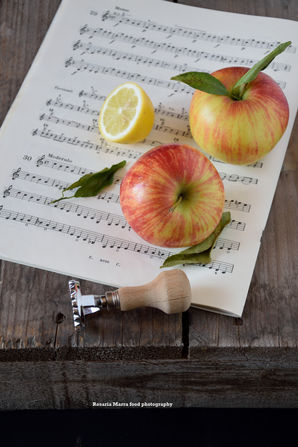 Torta di mele semi-integrale