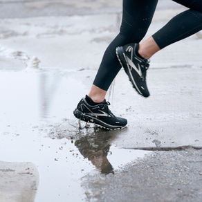 【Brooks全新防水鞋Ghost 14 GTX帶出流暢跑步體驗】