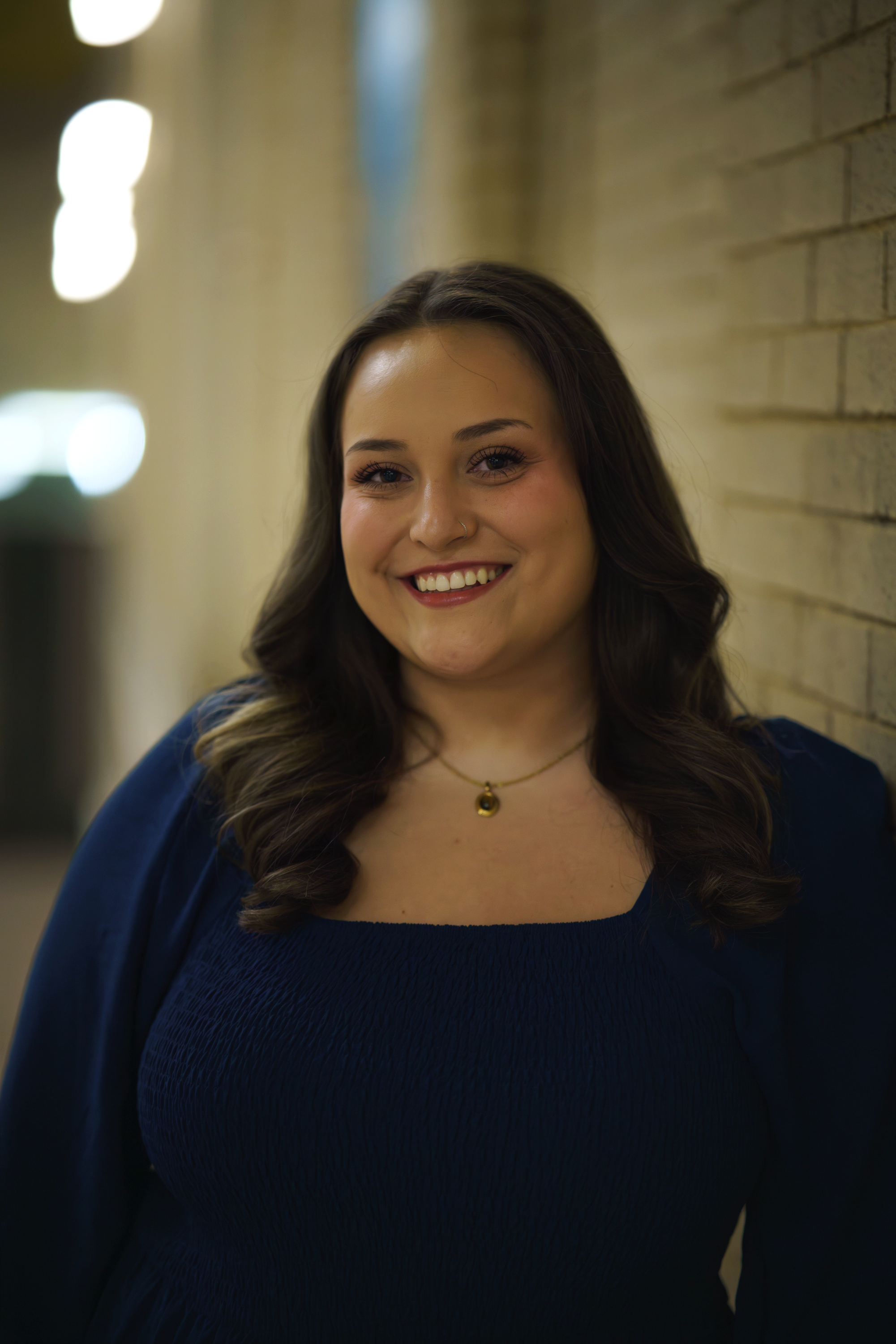 Angie Headshot_edited.jpg