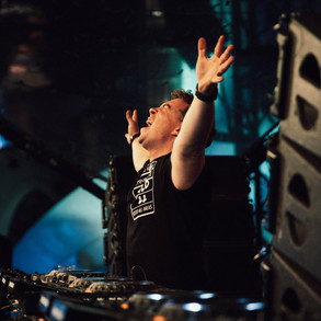 hardwell-2.jpeg