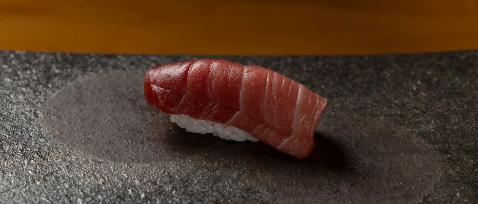 マグロ握