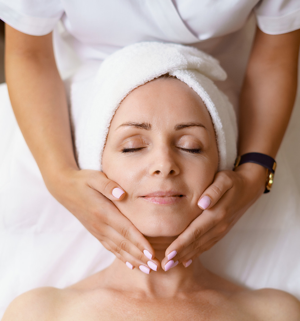 facial-massage-beauty-treatment-2024-10-15-00-57-52-utc.jpg