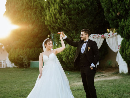 We've Listed Things You Should Do on Your Wedding Day