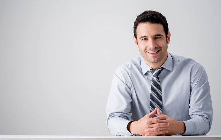Retrato de un empresario sonriente