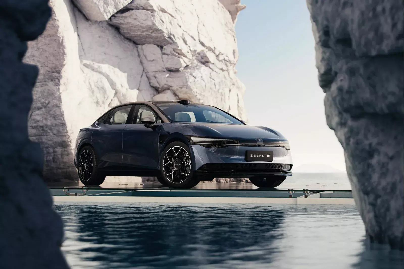 ZEEKR 007 2024 REAR-DRIVE SMART 688KM