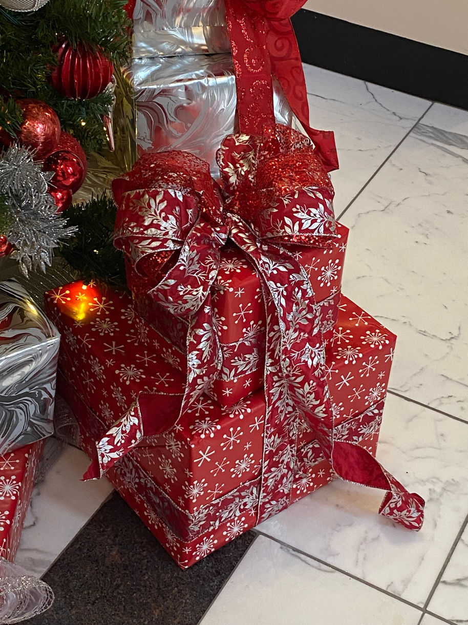 Commercial Gift Wrapping