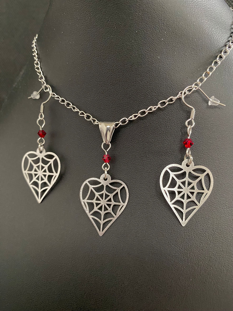 Thumbnail: Spiderweb Heart Necklace & Earrings Set