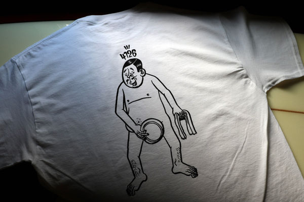 サムネイル： 四一二六展 "ESOWその壱"  T-Shirts