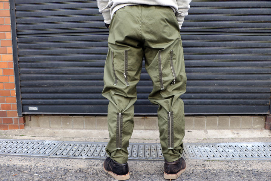 サムネイル： "PARACHUTE PANTS" THE UNION/THE FABRIC