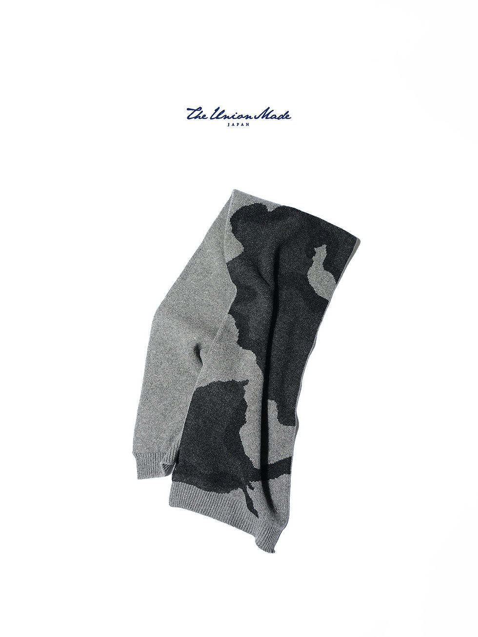 サムネイル： “CAMOSAI” muffler　THE UNION / THE FABRIC