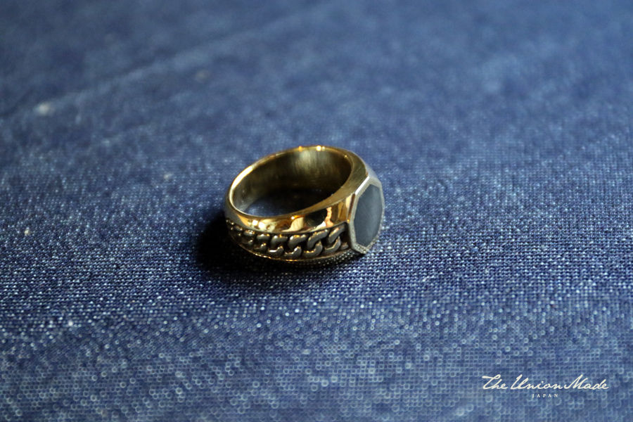 サムネイル： "THE EIGHT RING"  THE UNION / THE COLOR