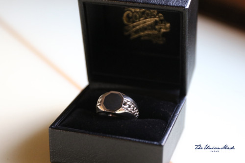 THE EIGHT RING