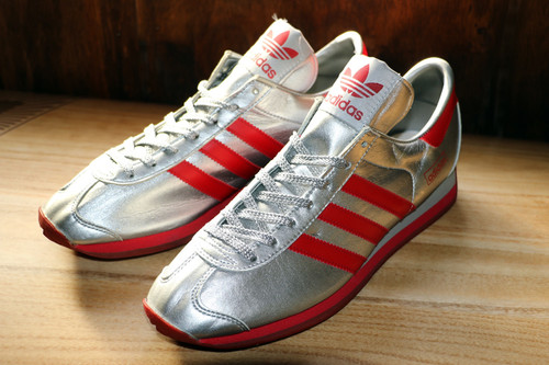 195♡ラガディ・アン＆アンディ　アプローズ社　カントリー ADIDAS 