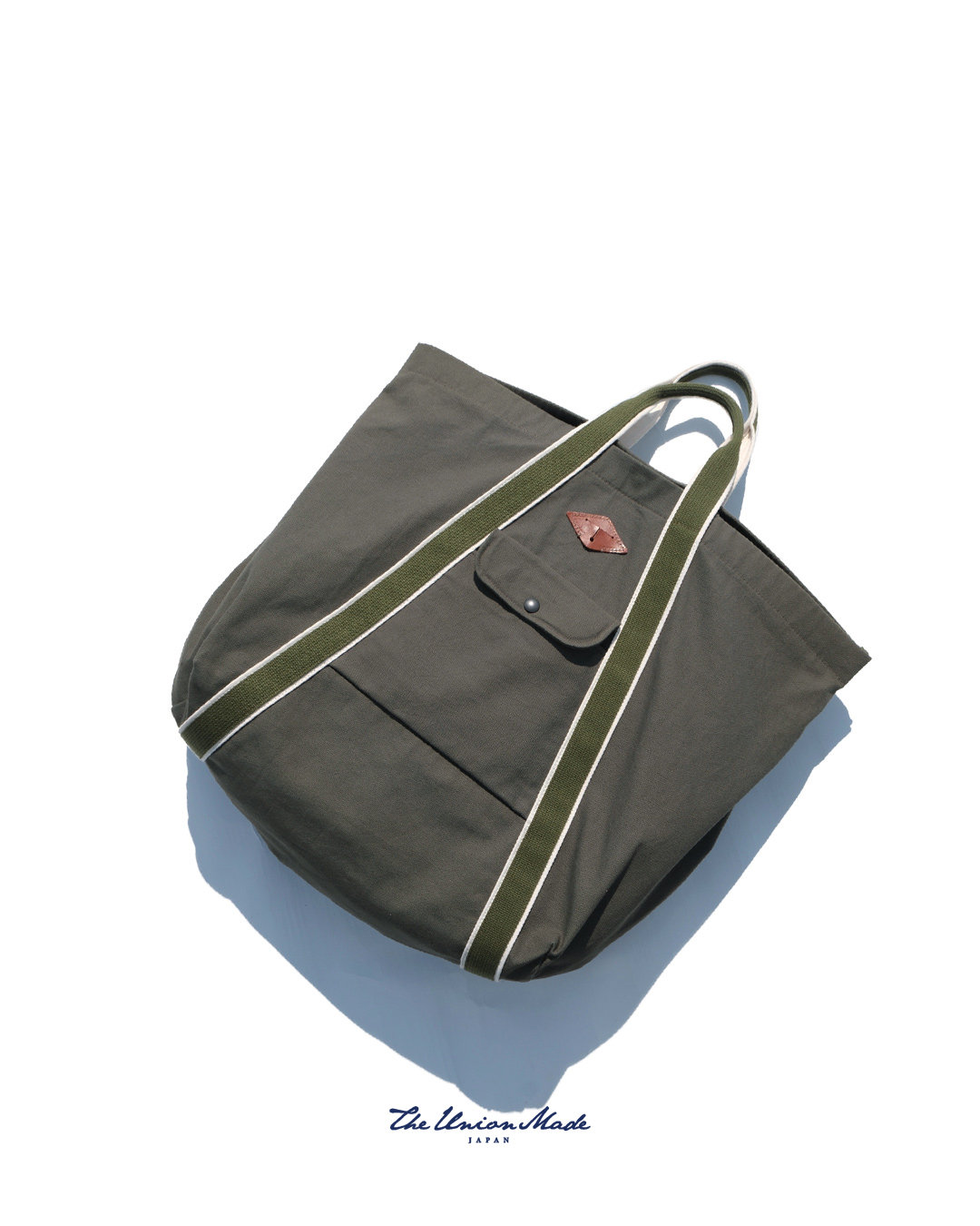 THE UNION THE COLOR MEGA TOTE BAG オリーブ MEGA TOTE BAG