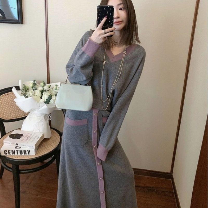 Thumbnail: Autumn Casual Warm Color Blocking Knitting Two Piece Set Women V-Neck Loose Pull