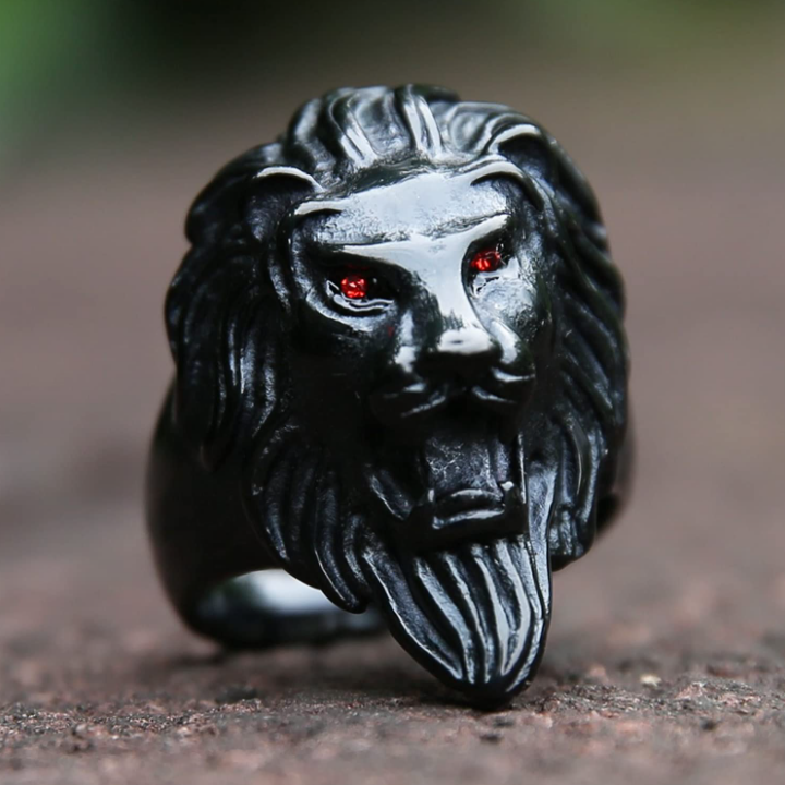 Thumbnail: Lion Ring Red Eyes 