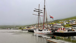 Lively days at the Port of Vágur