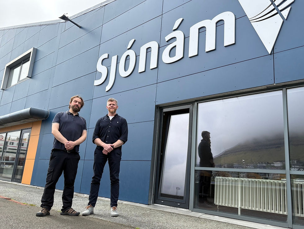"Nú mín tíð sum leiðari á Sjónámi er komin at enda, vil eg nýta høvið at bera fram eina hjartans tøkk."