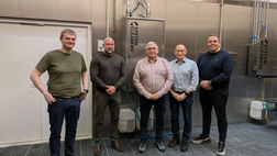 Kemilux styrkir reinførisloysnirnar í Føroyum