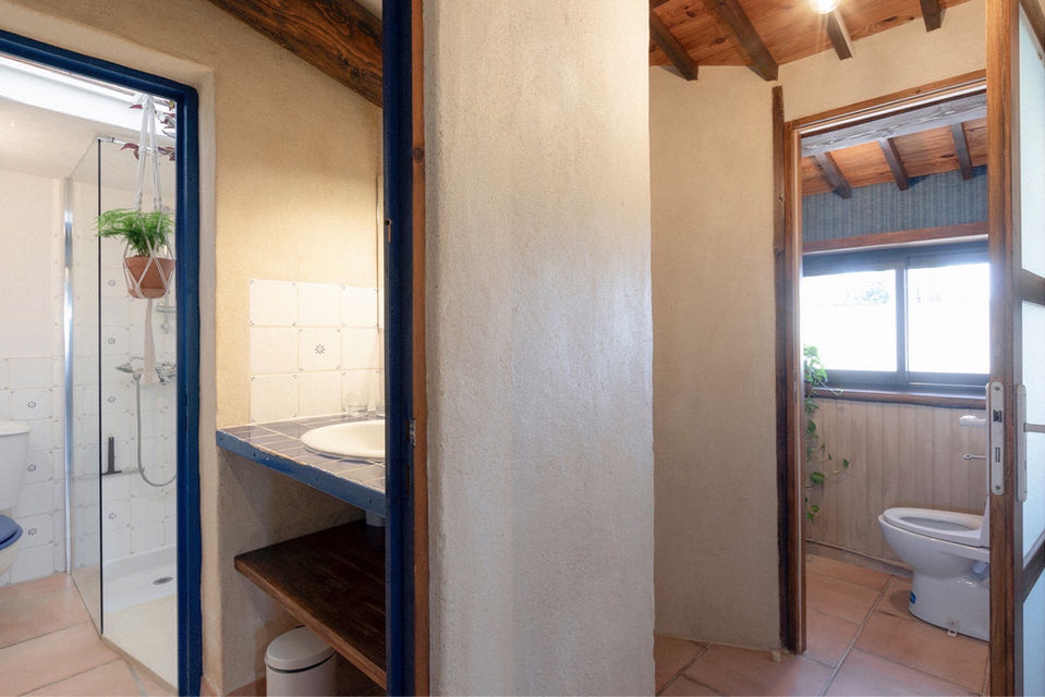 Gîte 4 étoiles - Couloir - Salle de bain et toilettes - @Gregoire Edouard