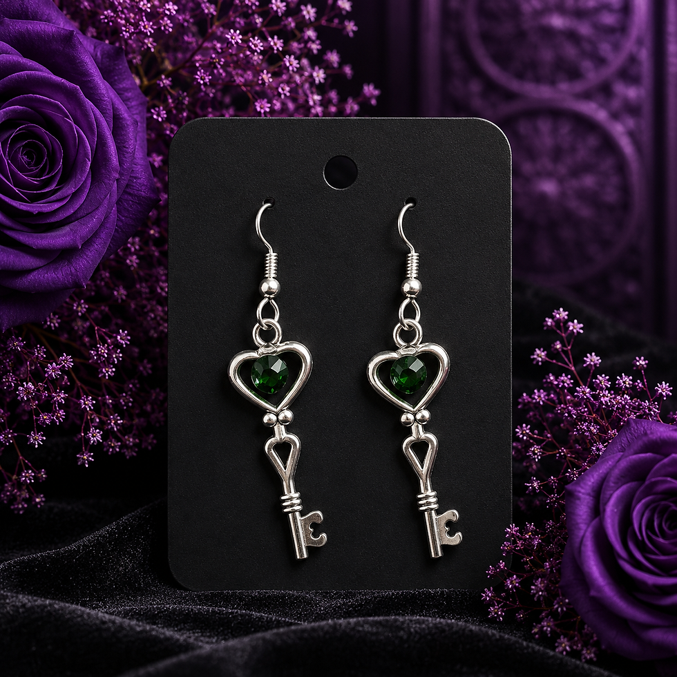 Miniatura: Green heart gemstone skeleton key earrings