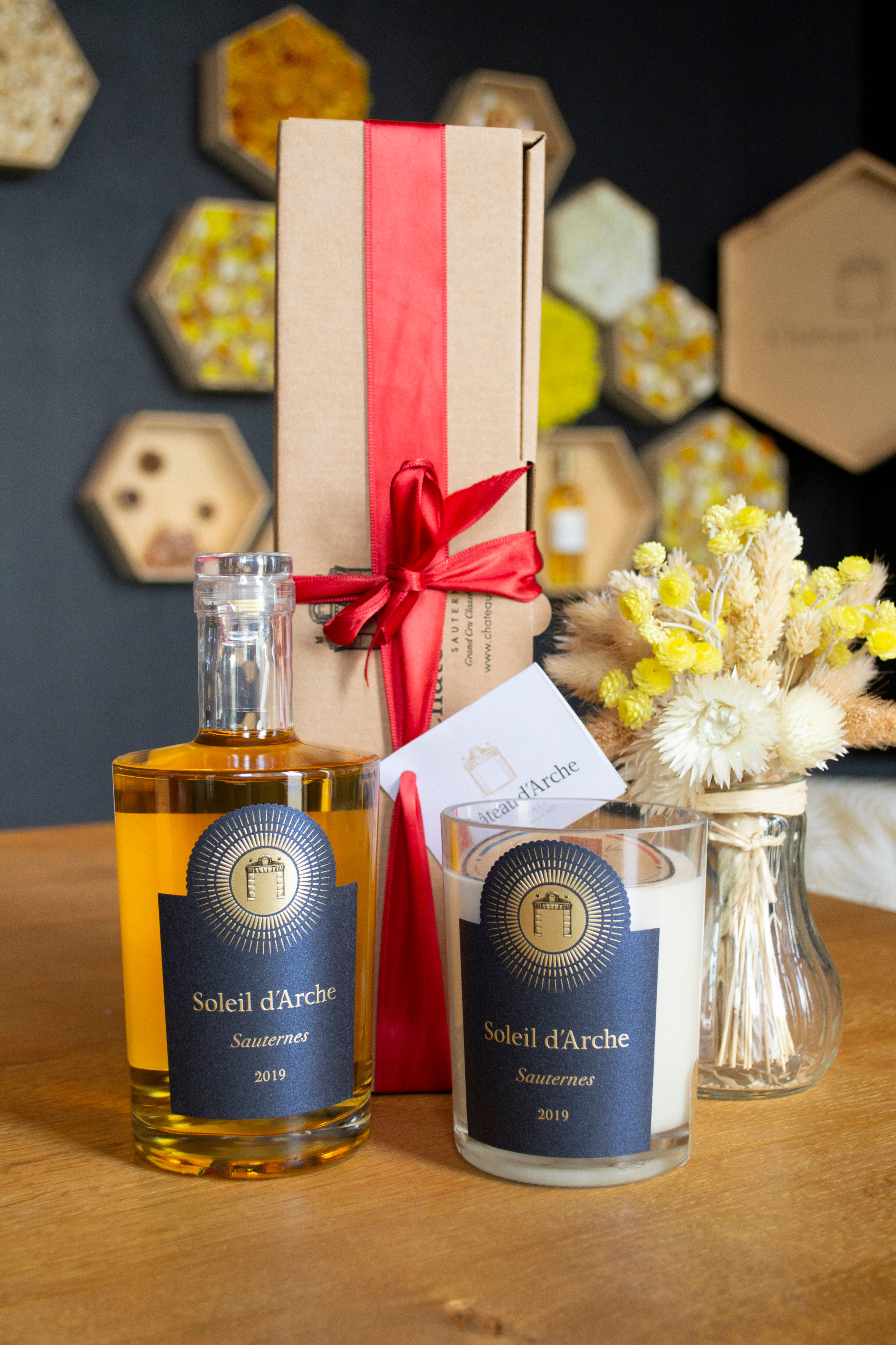 Coffret fête des mères proposé par le Château d'Arche, Grand Cru Classé de Sauternes.