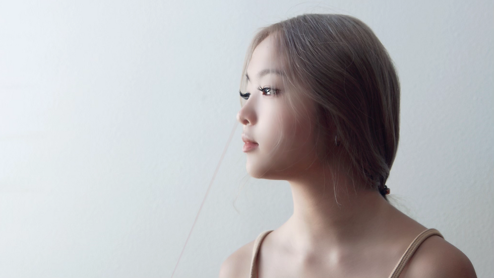 New Macbook Pro Mockup Front View label.png