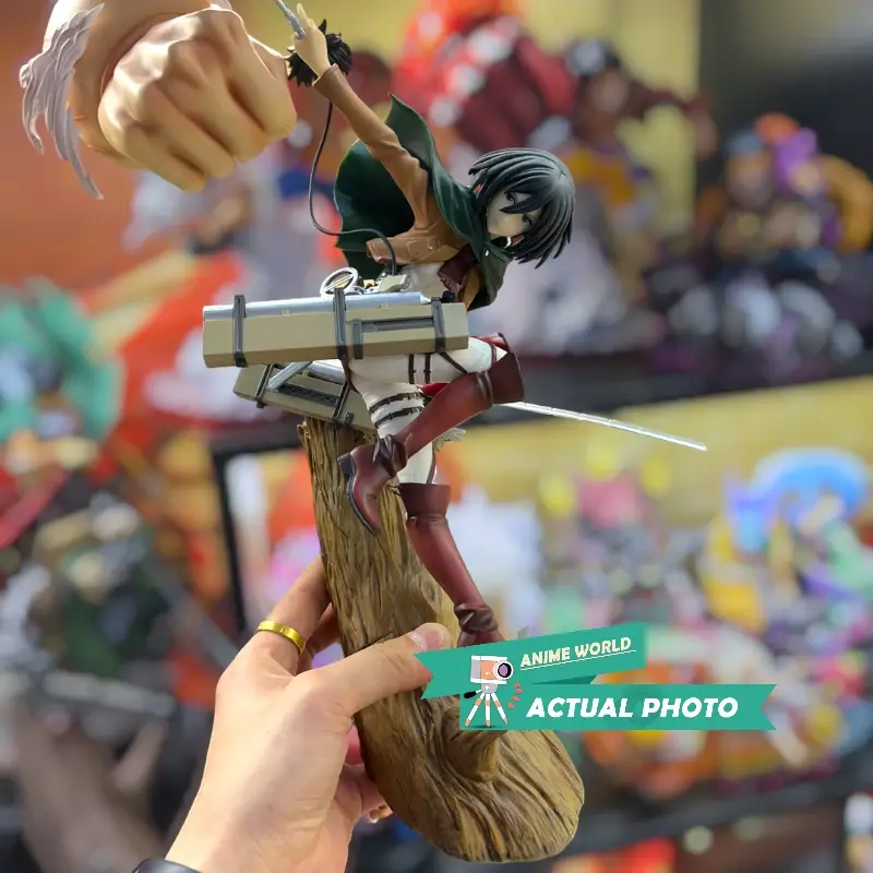 Thumbnail: Attack on Titan Eren Yeager/Mikasa