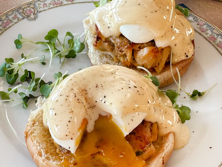 Crab Cake Eggs Benny