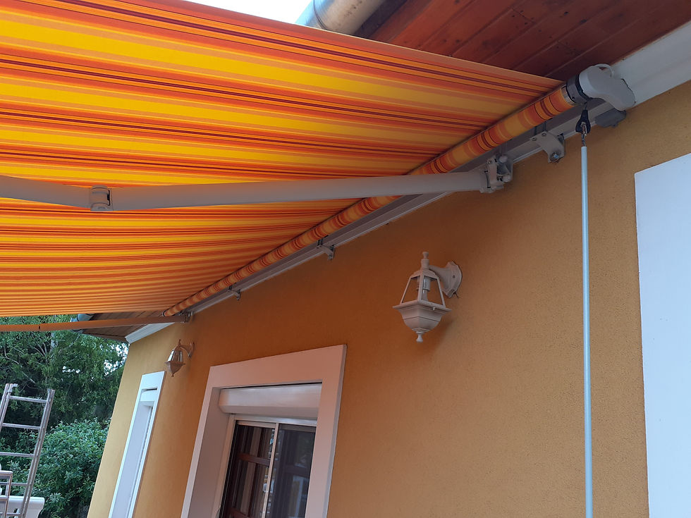 Indexkép: Basic-New könyökkaros napellenző