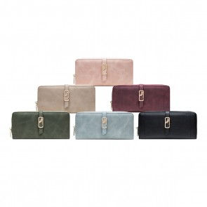 Thumbnail: Gessy Purse