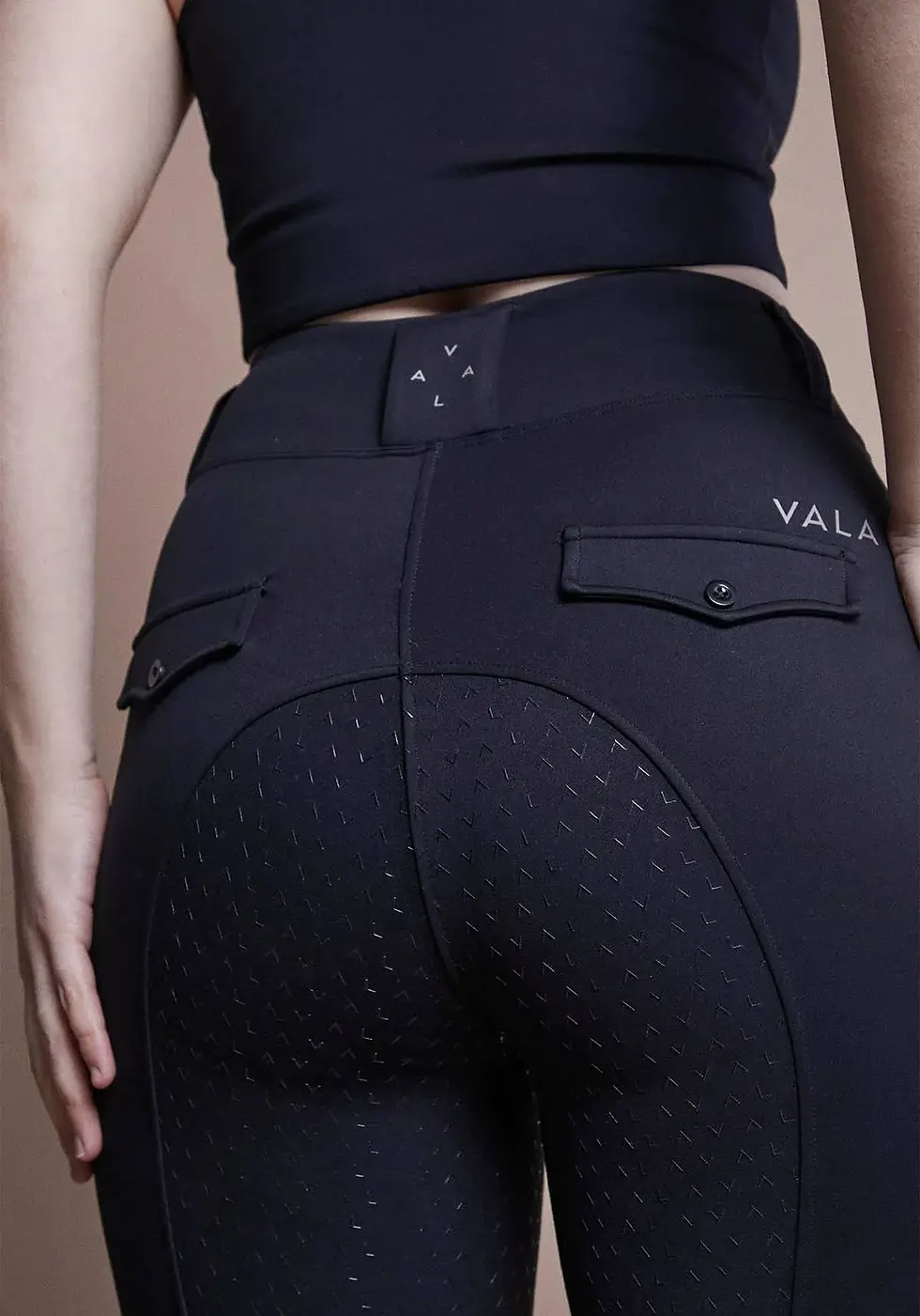 Thumbnail: 'Vala' Smooth and sculpt riding breeches