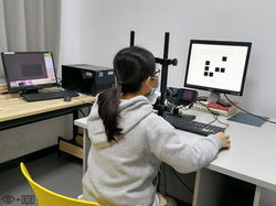 Eye tracker(Eyelink 2000)